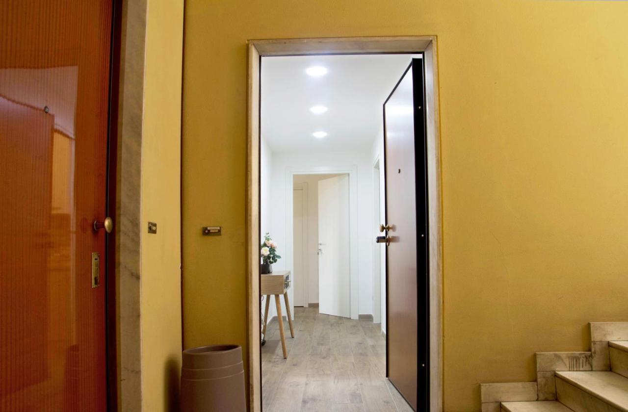 Minerva Rooms Παβία Εξωτερικό φωτογραφία