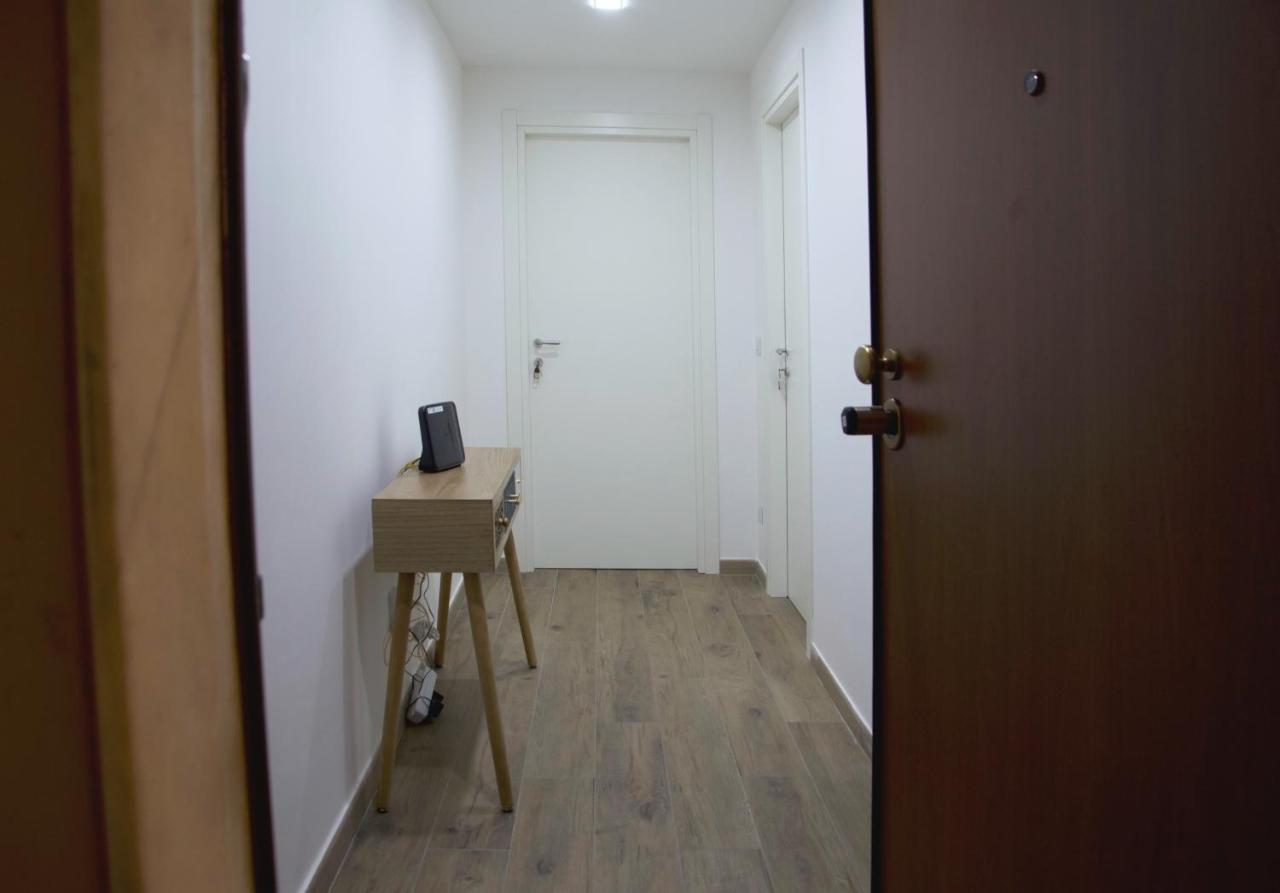 Minerva Rooms Παβία Εξωτερικό φωτογραφία