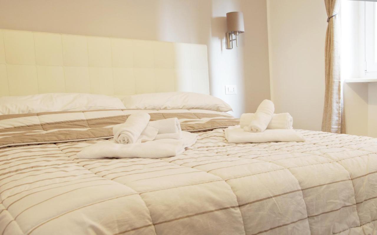 Minerva Rooms Παβία Εξωτερικό φωτογραφία